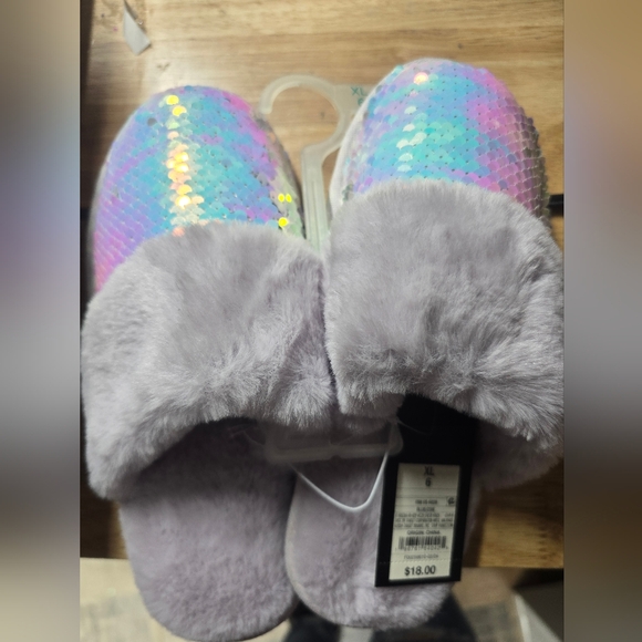 Shoes - Sequin and Faux Fur Women's Slippers